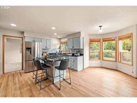 5212 SW Bushbaum Court Tualatin OR 97062