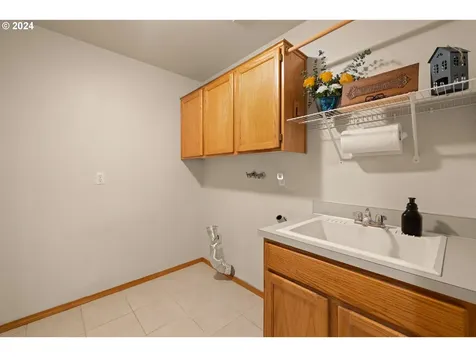 5212 SW Bushbaum Court Tualatin OR 97062