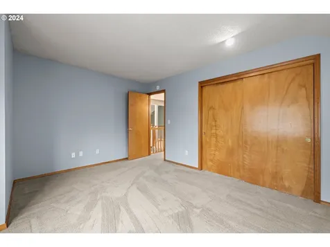 5212 SW Bushbaum Court Tualatin OR 97062