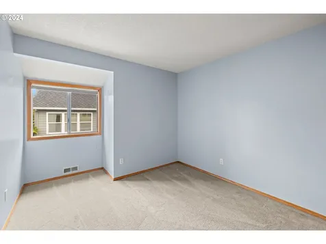 5212 SW Bushbaum Court Tualatin OR 97062