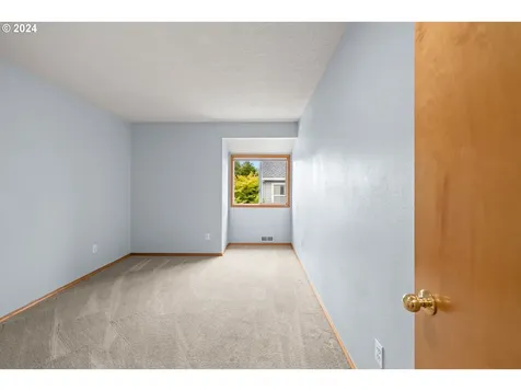 5212 SW Bushbaum Court Tualatin OR 97062