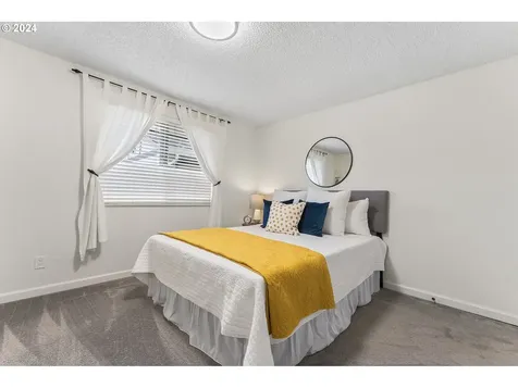 4663 NE 119th Avenue Portland OR 97220