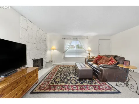 4663 NE 119th Avenue Portland OR 97220