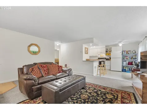 4663 NE 119th Avenue Portland OR 97220
