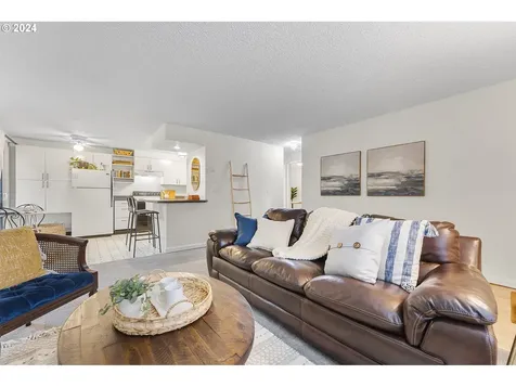 4663 NE 119th Avenue Portland OR 97220