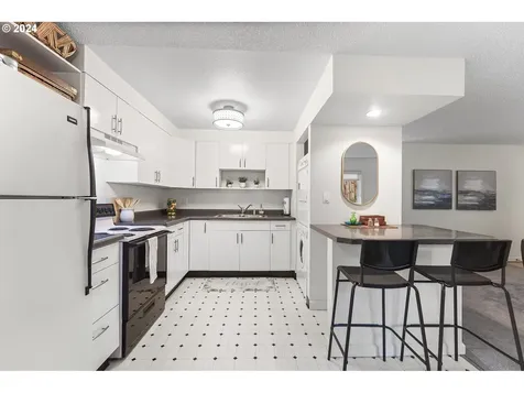 4663 NE 119th Avenue Portland OR 97220