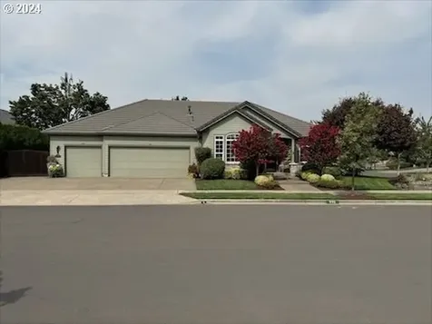 990 Old Orchard Lane Springfield OR 97477