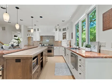 12020 S Breyman Avenue Portland OR 97219