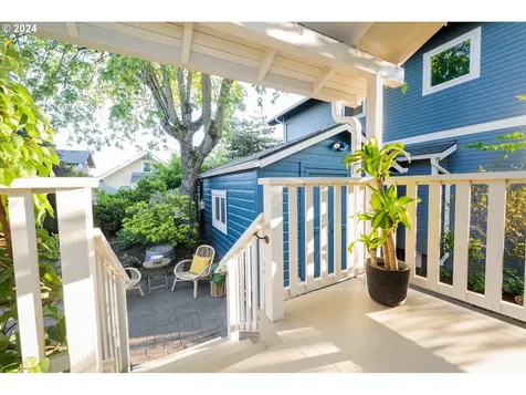 4612 Se Main Street Portland OR 97215