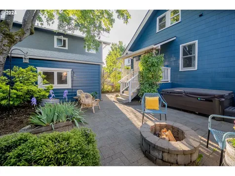 4612 Se Main Street Portland OR 97215