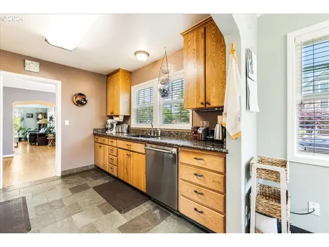 5308 Ne Multnomah Street Portland OR 97213