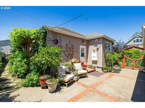 5308 Ne Multnomah Street Portland OR 97213