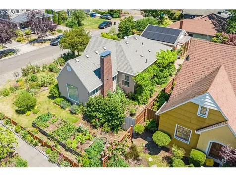 5308 Ne Multnomah Street Portland OR 97213