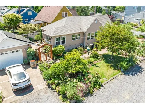 5308 Ne Multnomah Street Portland OR 97213