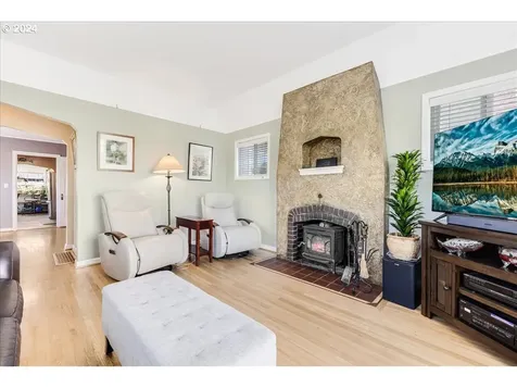 5308 Ne Multnomah Street Portland OR 97213