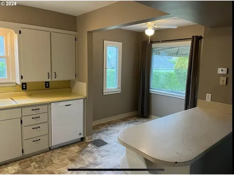 8614 NE Street Johns Road Vancouver WA 98665