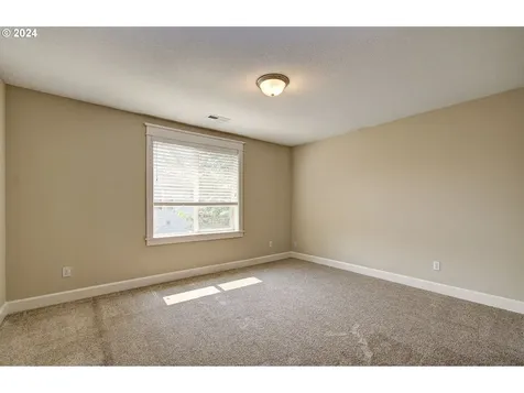 9605 NE 104th Street Vancouver WA 98662