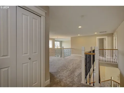 9605 NE 104th Street Vancouver WA 98662
