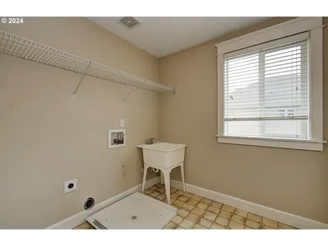 9605 NE 104th Street Vancouver WA 98662