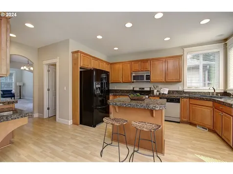 9605 NE 104th Street Vancouver WA 98662