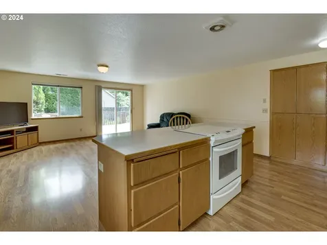 4017 Ne 158th Avenue Vancouver WA 98682