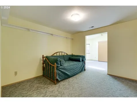 4017 Ne 158th Avenue Vancouver WA 98682
