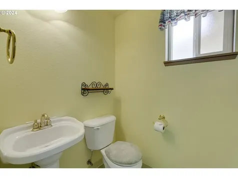 4017 Ne 158th Avenue Vancouver WA 98682