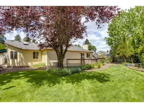 4017 Ne 158th Avenue Vancouver WA 98682