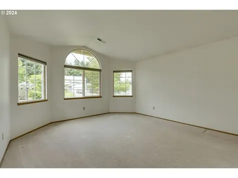 4017 Ne 158th Avenue Vancouver WA 98682