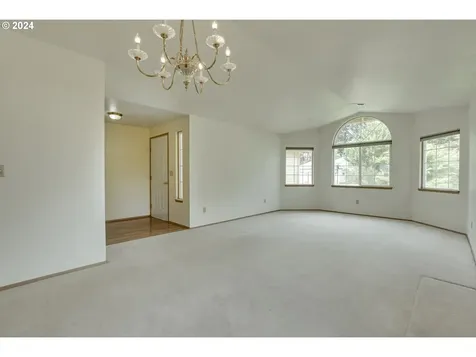 4017 Ne 158th Avenue Vancouver WA 98682