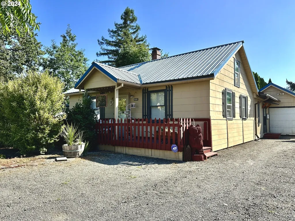 9506 SE Fuller Road Happy Valley OR 97086