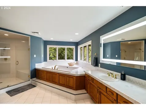 13811 Ne River Bend Drive Battle Ground WA 98604