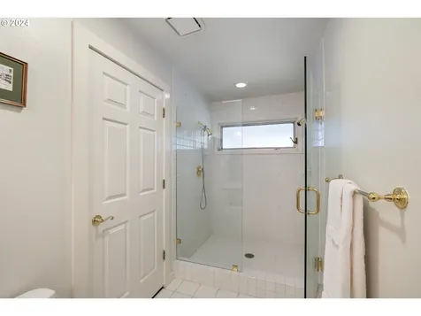 13811 Ne River Bend Drive Battle Ground WA 98604