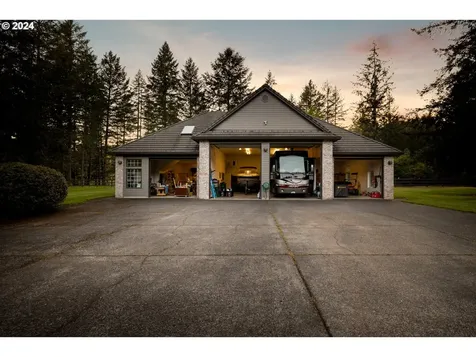 13811 Ne River Bend Drive Battle Ground WA 98604