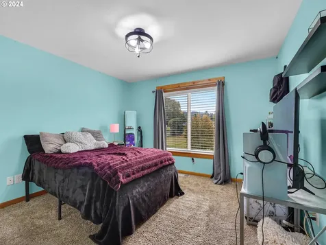 42449 Dale Lane Astoria OR 97103