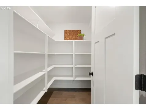 26 Se 69th Avenue Portland OR 97215