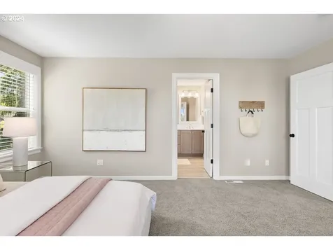 26 Se 69th Avenue Portland OR 97215