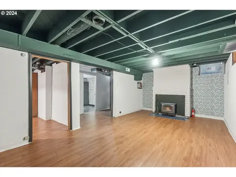 5624 SE Rhone Street Portland OR 97206