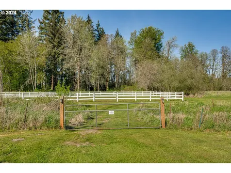 14612 Ne Mahnke Drive Brush Prairie WA 98606
