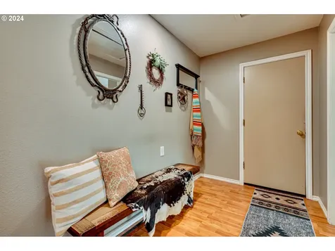 14612 Ne Mahnke Drive Brush Prairie WA 98606