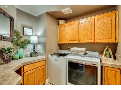 14612 Ne Mahnke Drive Brush Prairie WA 98606