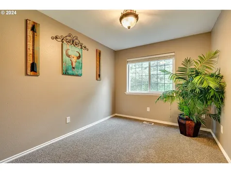14612 Ne Mahnke Drive Brush Prairie WA 98606