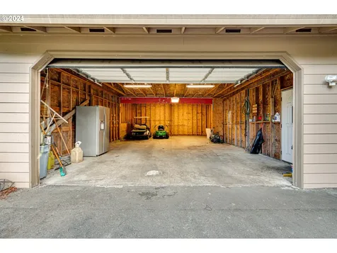 14612 Ne Mahnke Drive Brush Prairie WA 98606