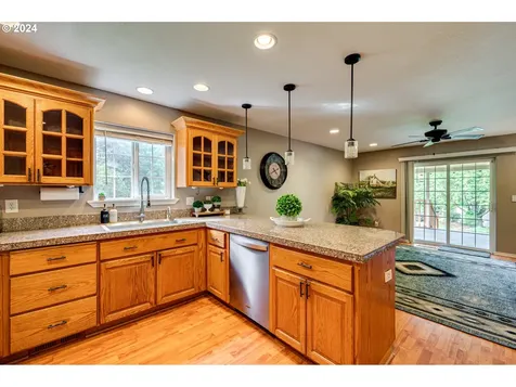 14612 Ne Mahnke Drive Brush Prairie WA 98606