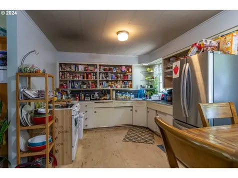 206 Dancer Road Camas Valley OR 97416