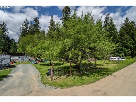 206 Dancer Road Camas Valley OR 97416