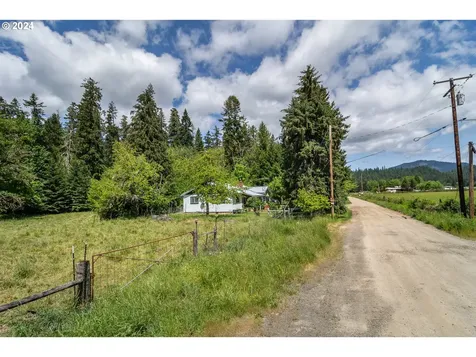 206 Dancer Road Camas Valley OR 97416