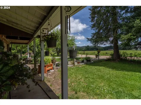 206 Dancer Road Camas Valley OR 97416