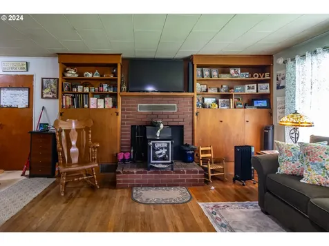 206 Dancer Road Camas Valley OR 97416