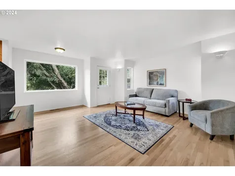 2580 Moon Mountain Drive Eugene OR 97403
